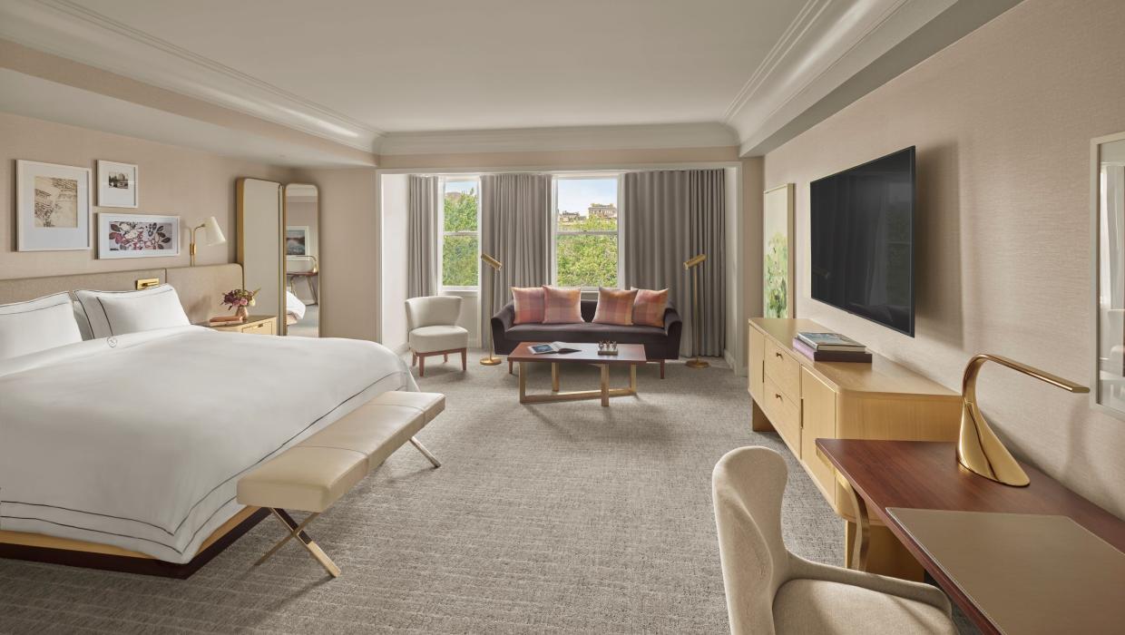 Luxury Boston Hotel Rooms & Suites